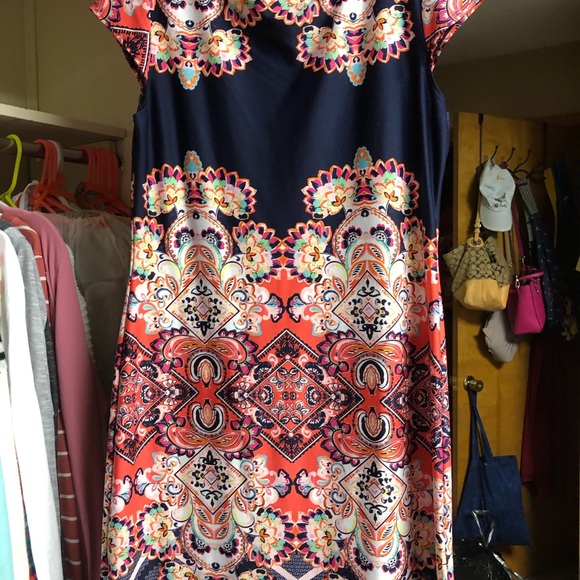 Short Spring Dress - Picture 3 of 4